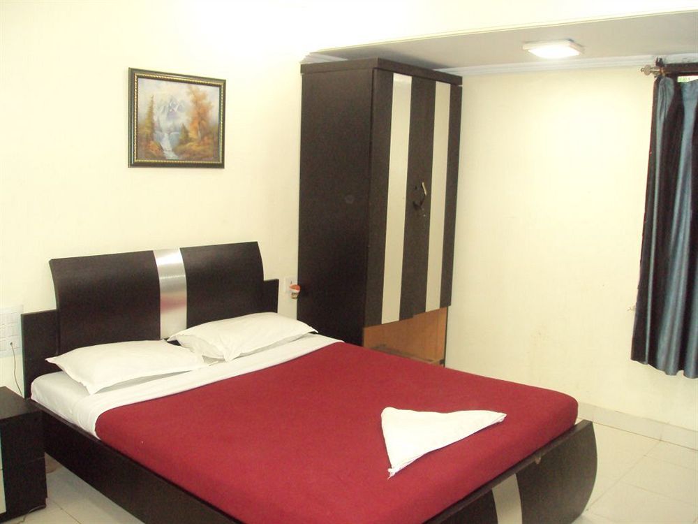 Hotel Sea Sands Mumbai Exterior foto