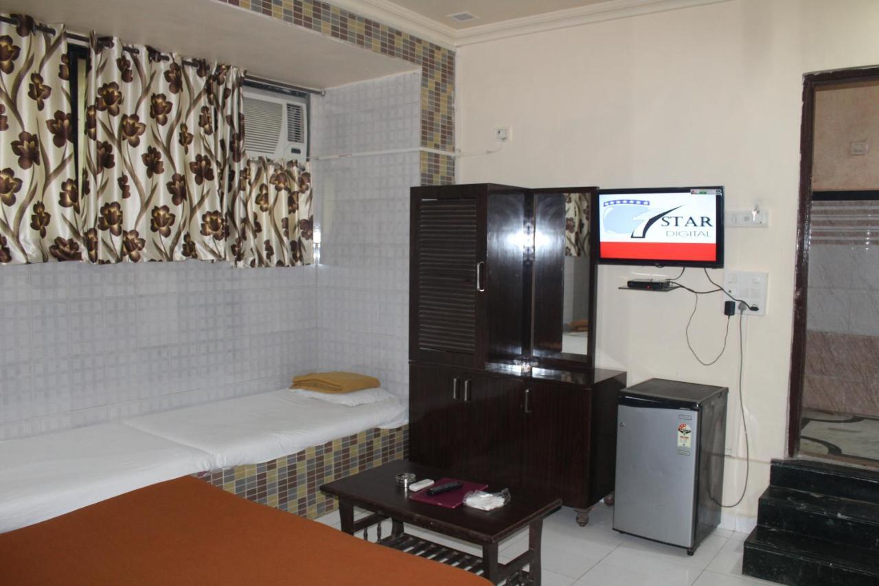 Hotel Sea Sands Mumbai Exterior foto